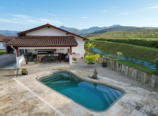  Maison � vendre 8 pi�ces 170 m�