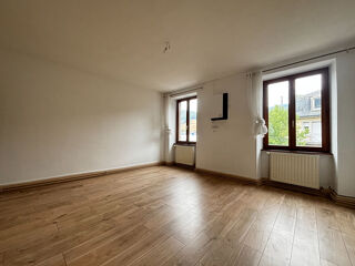  Appartement à louer 3 pièces 62 m²