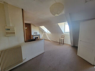 Immeuble à vendre 11 pièces 273 m²