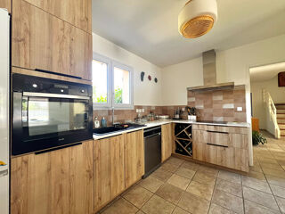  Maison à louer 5 pièces 136 m²