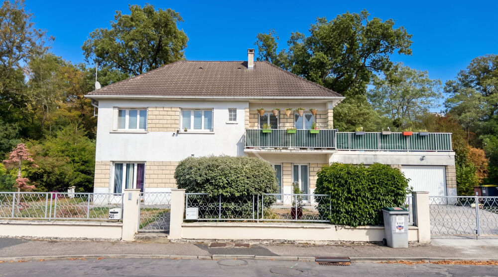 Vente Maison Maison Montgeron 10 pièce(s) 185 m2 Montgeron