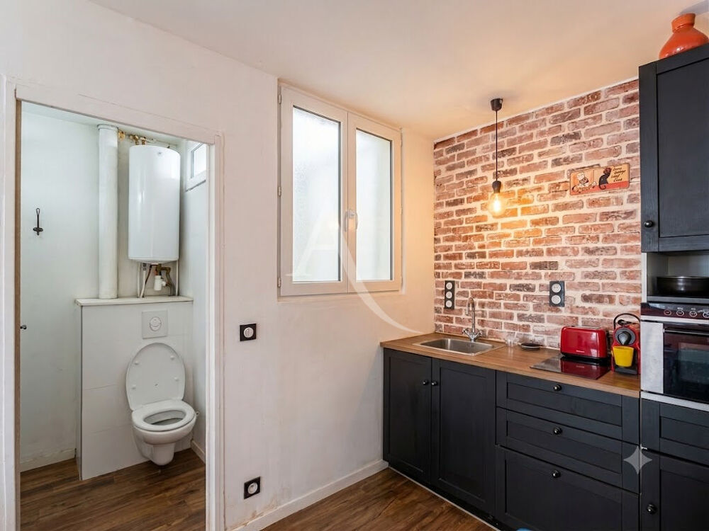 Studio 22 M² PARIS 18 MONTMARTRE