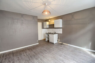  Immeuble à vendre 148 m²