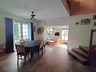  Maison à vendre 8 pièces 205 m²