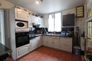  Maison � vendre 7 pi�ces 230 m�