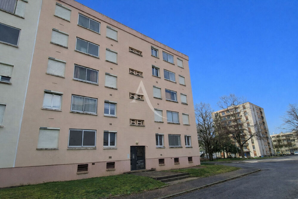 Appartement 3 pièces 61 m² · à Blois · 61 m² · 67 000 €
