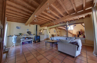  Maison  vendre 7 pices 234 m