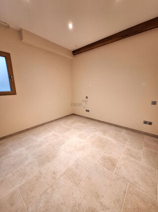  Appartement à louer 3 pièces 48 m²