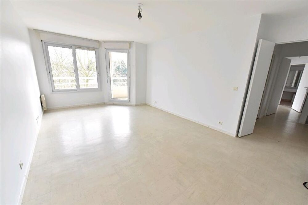 Location Appartement Appartement 3 pièces Chatillon Proche Tramway Chatillon
