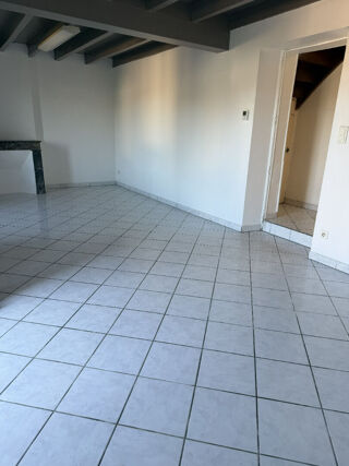  Maison à louer 4 pièces 89 m²