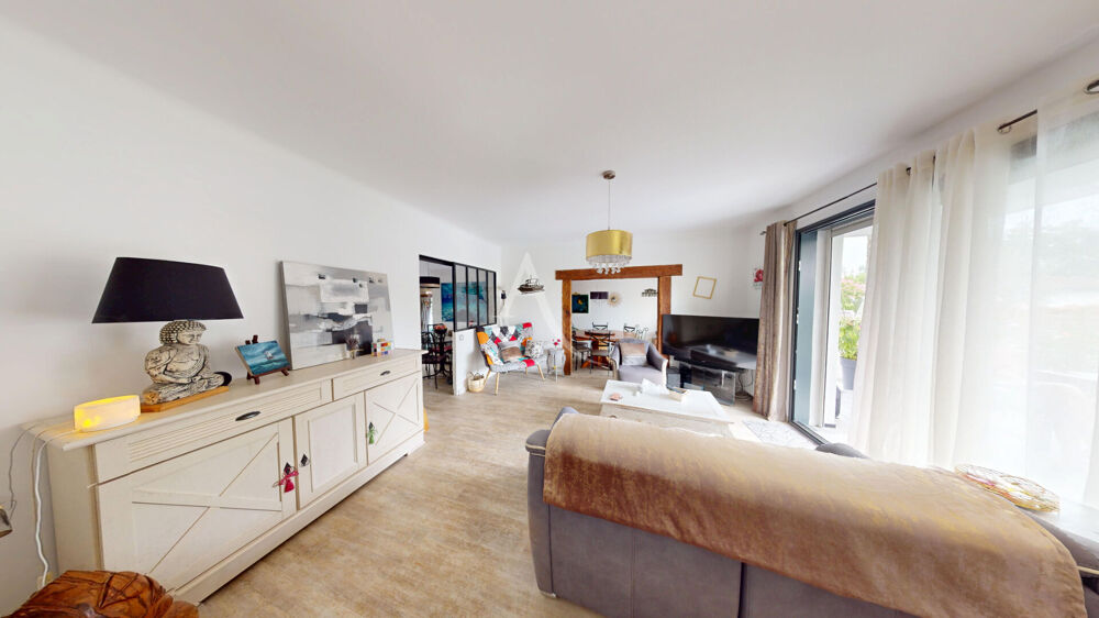 Vente Maison Villeneuve-de-Marsan - Maison de plain-pied rénovée avec piscine et jacuzzi Villeneuve de marsan