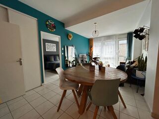  Appartement à louer 2 pièces 44 m²