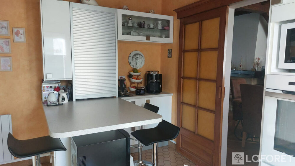 Maison Beauvais 8 pièce(s) 163.79 M²