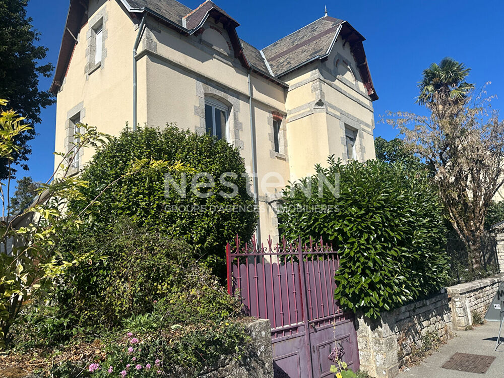 Vente Maison Maison de maître à Questembert avec jardin et charme des années 30 ? 177 m² - jardin 500 m² ? 7 chambres Questembert