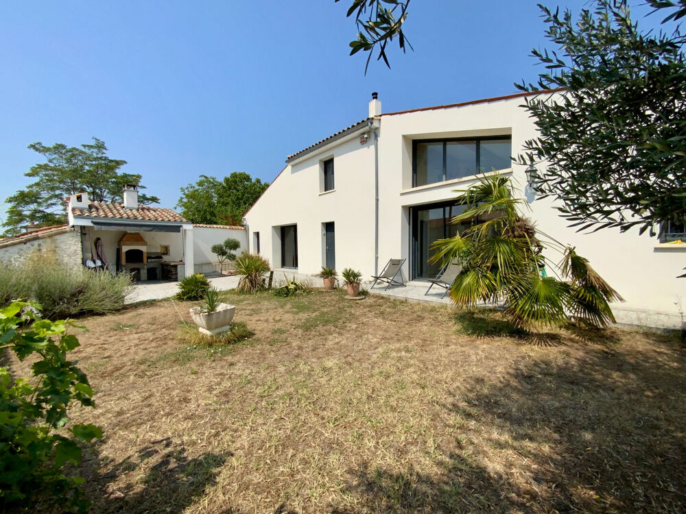 Maison à Tugéras-Saint-Maurice 5 pièces 159 m2
