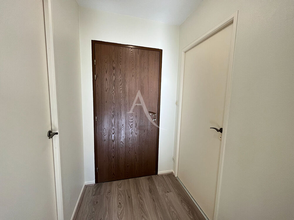 Location Appartement TYPE 1, REIMS - GAMBETTA Reims