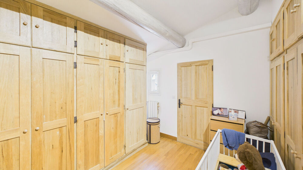 à vendre  Appartement Eyragues (13630)