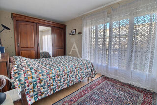  Appartement à vendre 5 pièces 104 m²