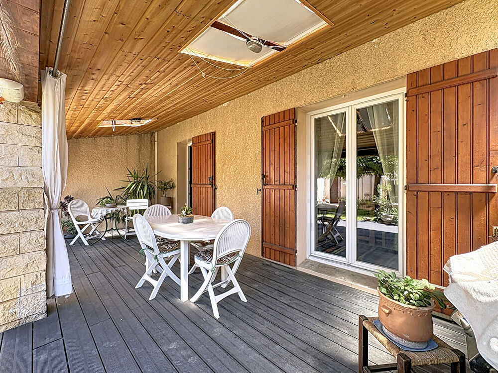 Vente Maison Maison 92 m2 à Avignon T4 avec 3 chambres  - garage, jardin et forage Avignon