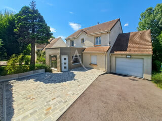  Maison à vendre 7 pièces 136 m²