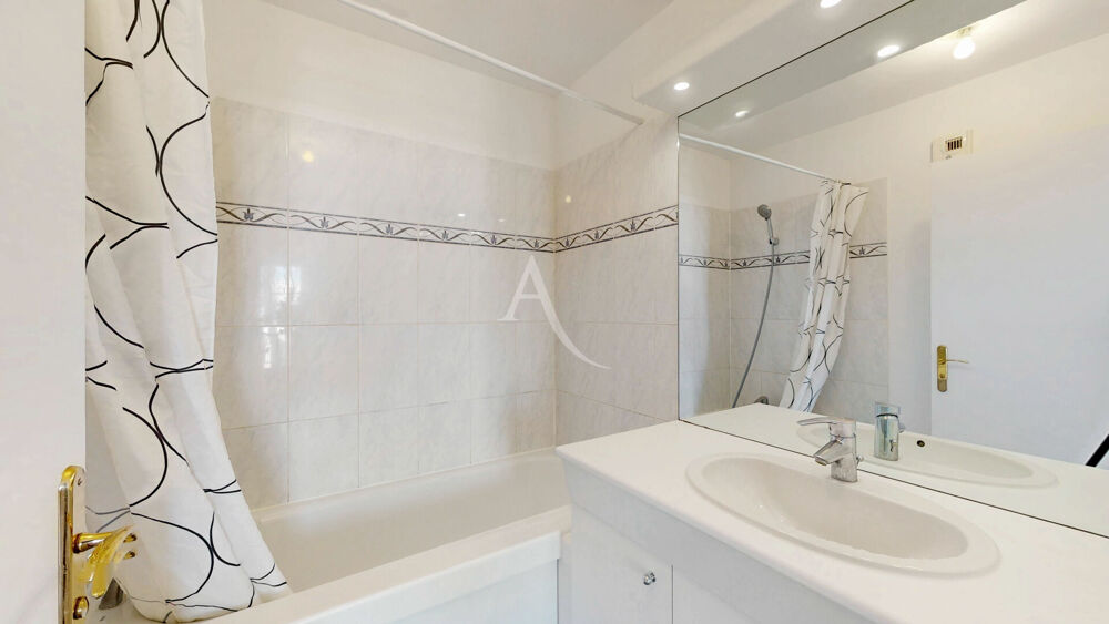 Location Appartement Appartement Le Plessis Robinson  2 piece(s)   39,04 m2 Le plessis robinson