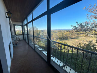  Maison  vendre 6 pices 161 m