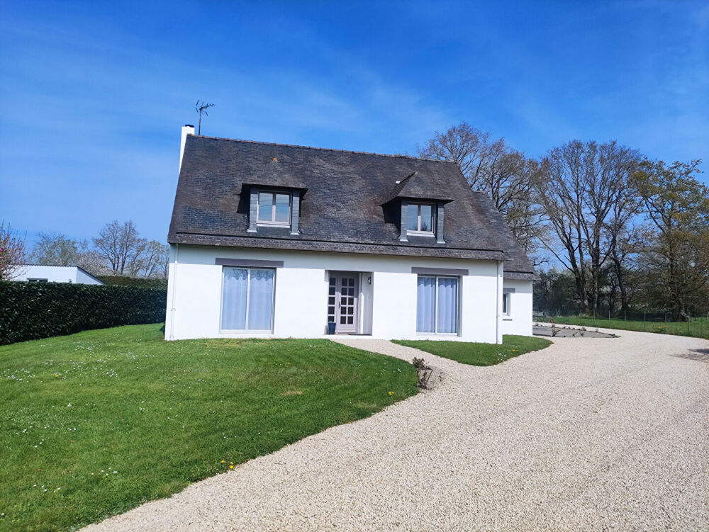 Maison 6 pièces 130 m² · à Sainte Anne sur Brivet · 130 m² · 300 000 €