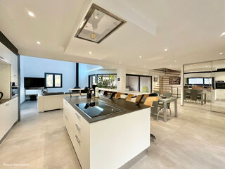  Maison � vendre 5 pi�ces 241 m�