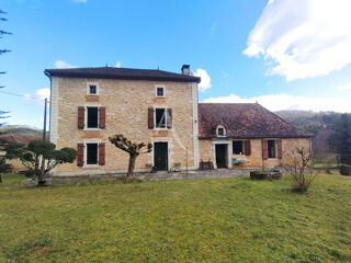  Maison à vendre 6 pièces 214 m²