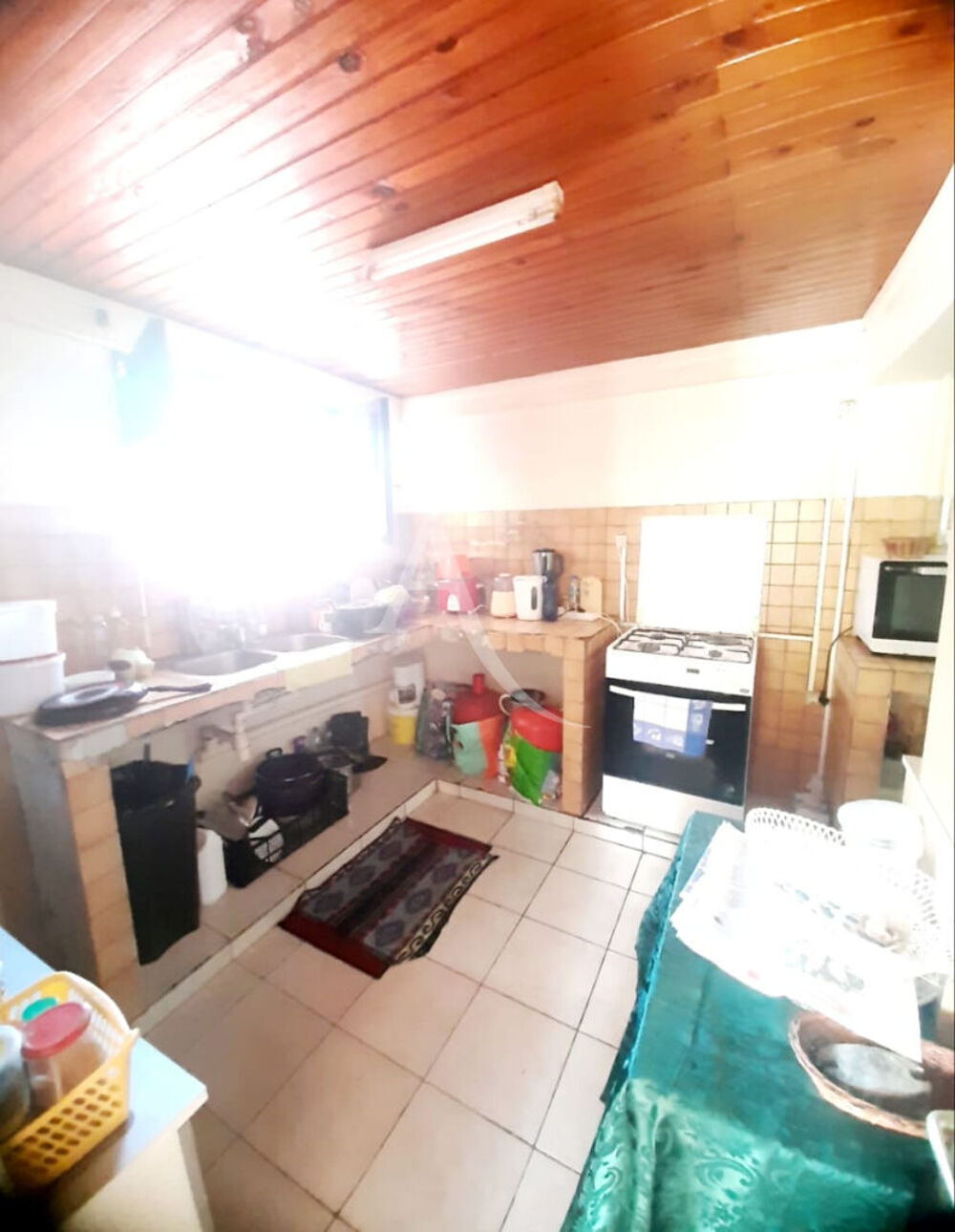Vente Maison Maison Saint Pierre 4 pièce(s) 102 m2  Localisation exceptionnelle Saint pierre