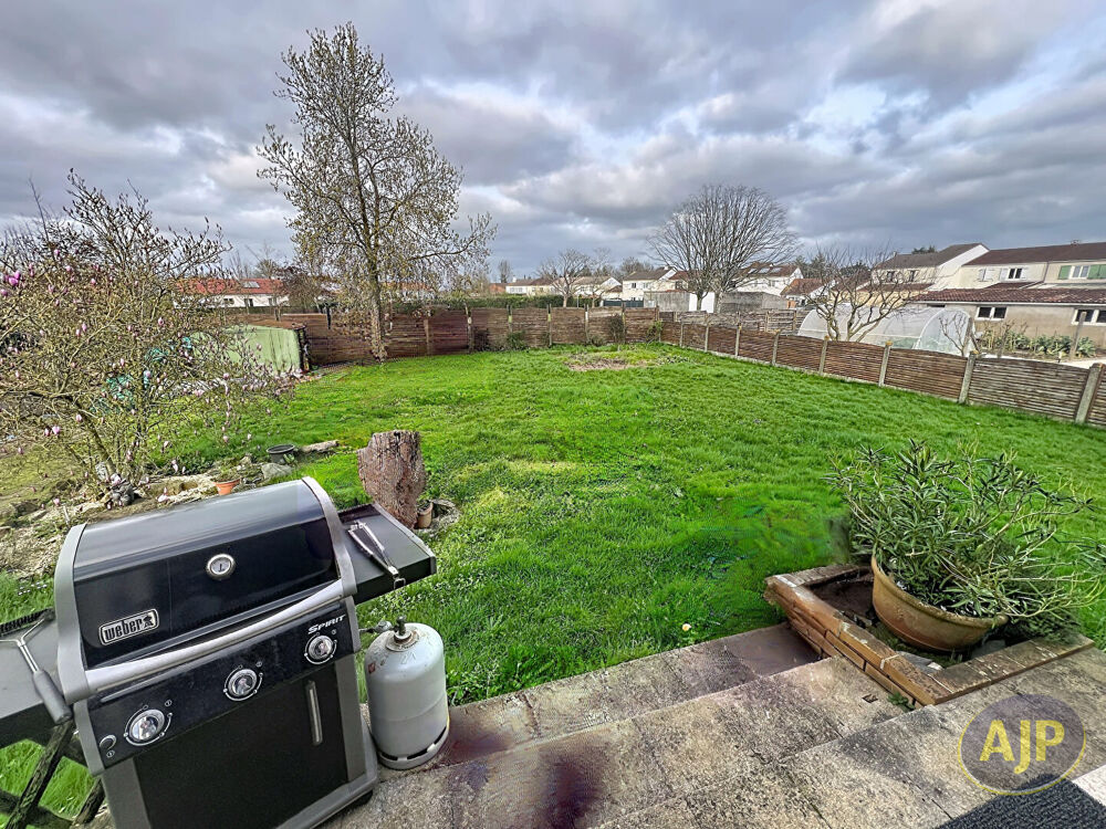 Vente Maison Maison Saint Macaire En Mauges 6 pièce(s) 100 m2 Saint macaire en mauges
