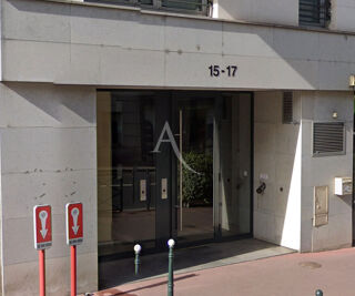  Parking / Garage � louer 1 pi�ce 10 m�