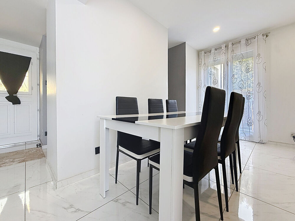 Maison Villefontaine 5 pièce(s) 90 m2