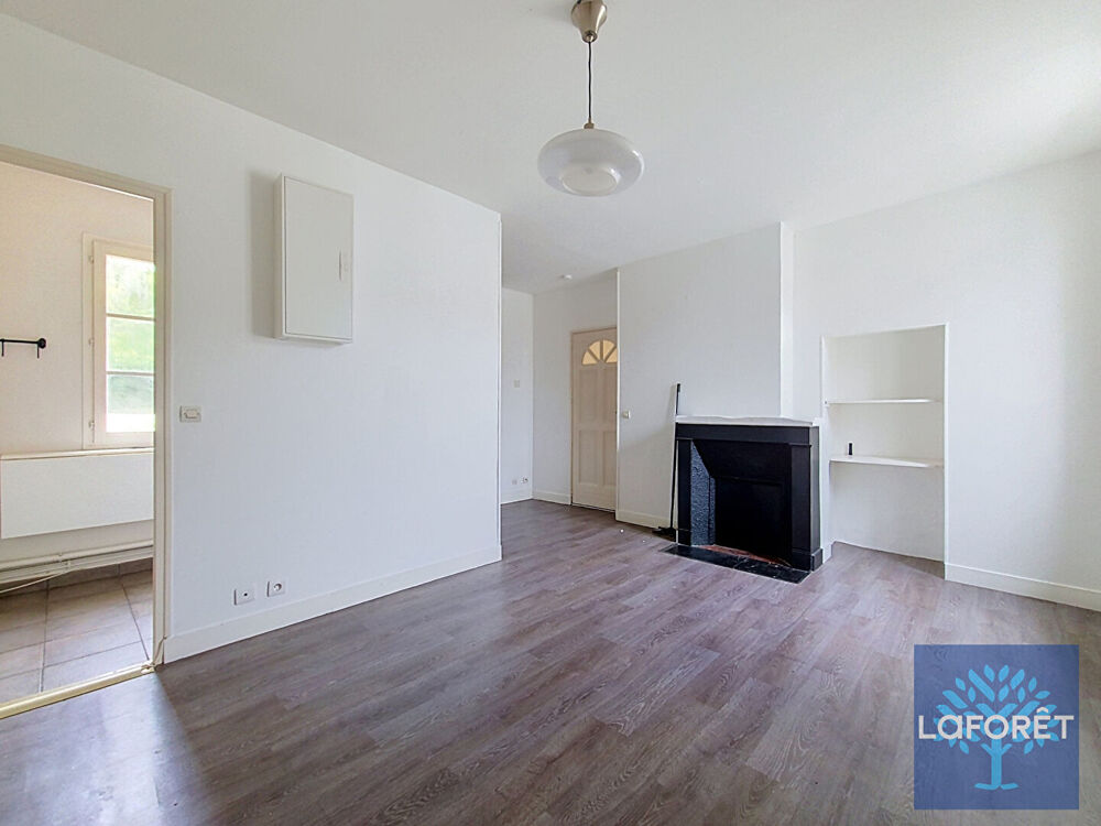 Location Appartement APPARTEMENT - 1 PIÈCE - MENNECY - 91540 Mennecy