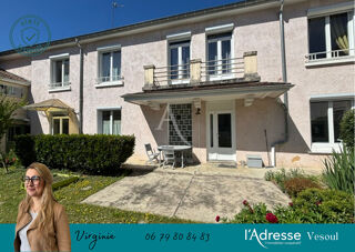 Maison à vendre 6 pièces 218 m²