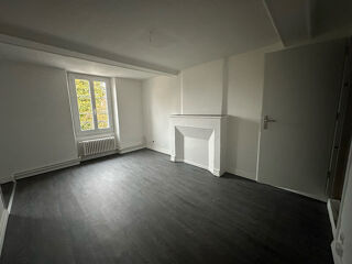  Appartement à louer 1 pièce 27 m²