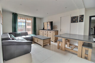  Appartement  vendre 4 pices 68 m