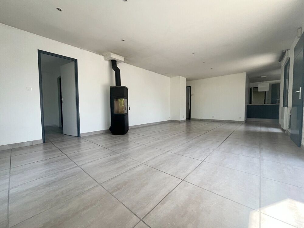 Maison à vendre à Ploeren 99 m² plain-pied 3 chambres bus commerces garage