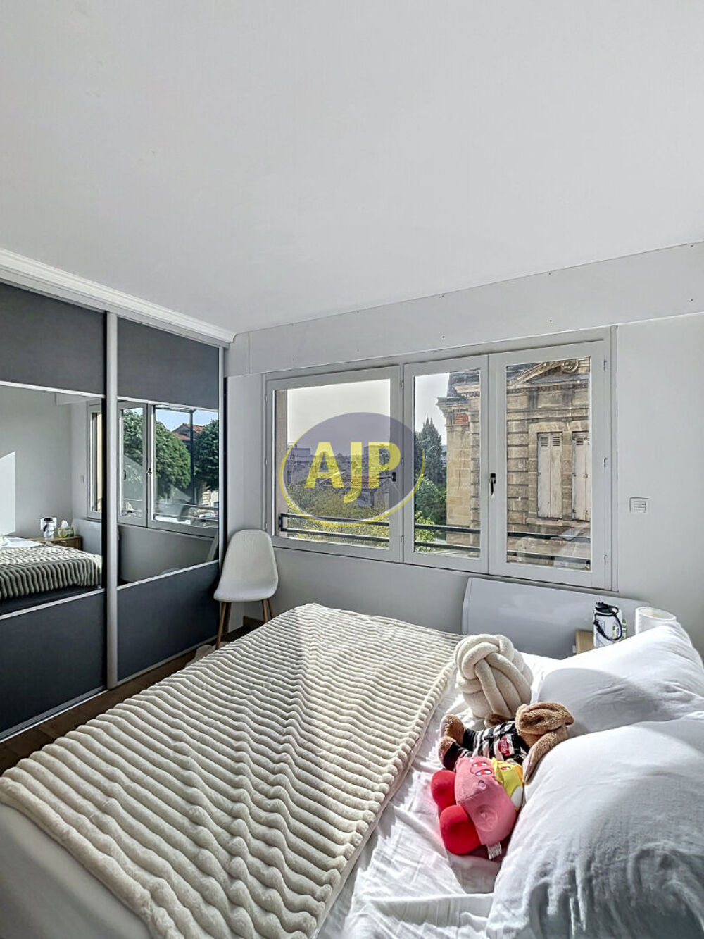 Vente Appartement Appartement T3 Barrière de Pessac Talence