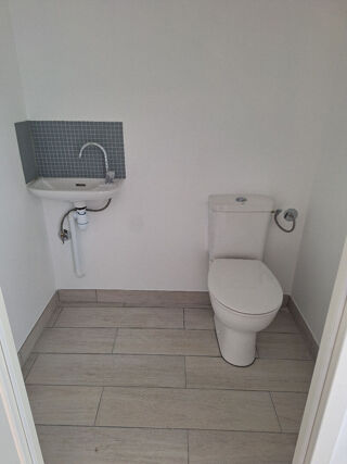  Maison à louer 4 pièces 104 m²