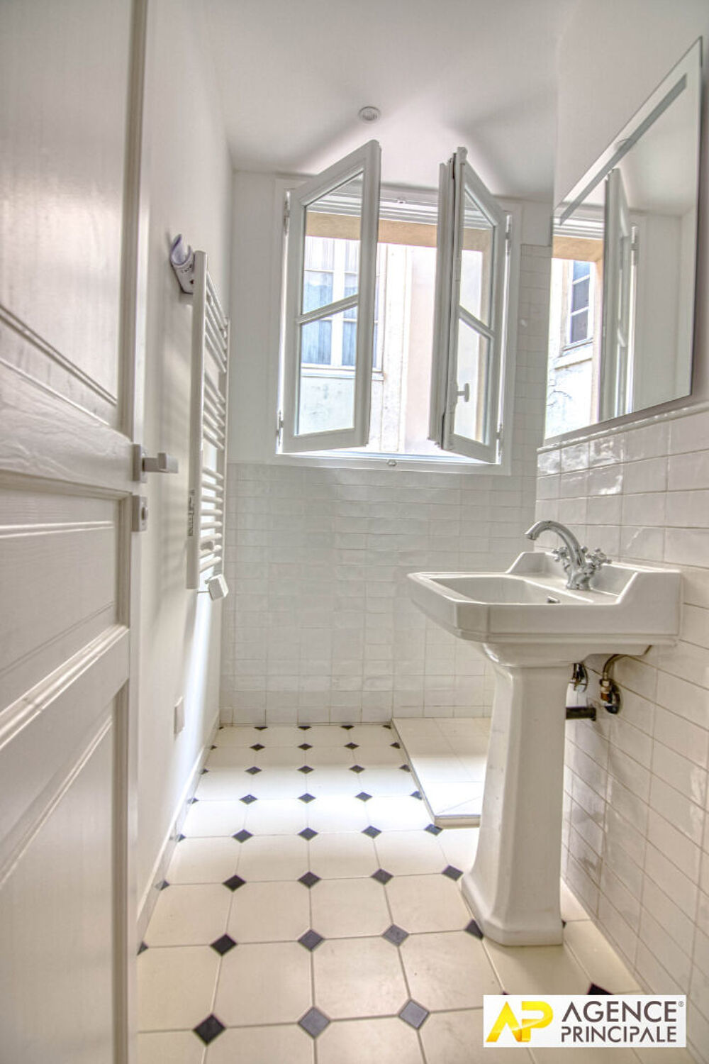 � vendre  Maison Versailles (78000)