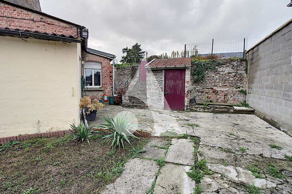 Location Maison Maison 2 chambres , cour et jardin surelevé Oisy le verger