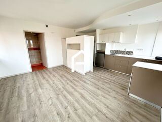  Appartement à louer 1 pièce 34 m²