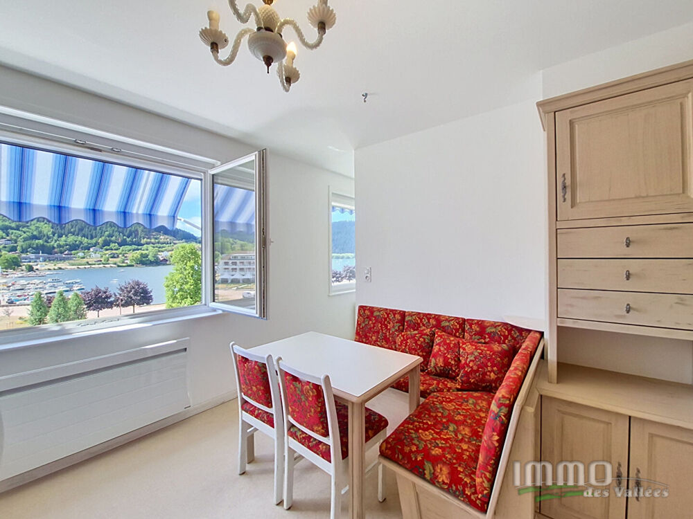 Appartement vue lac