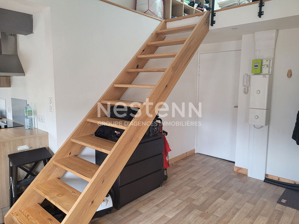 Location Appartement Beau studio meublé  en plein centre ville d'Yssingeaux Yssingeaux