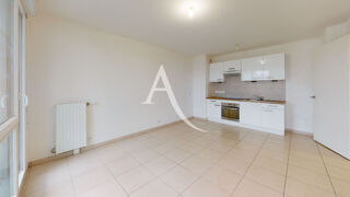  Appartement à louer 2 pièces 43 m²