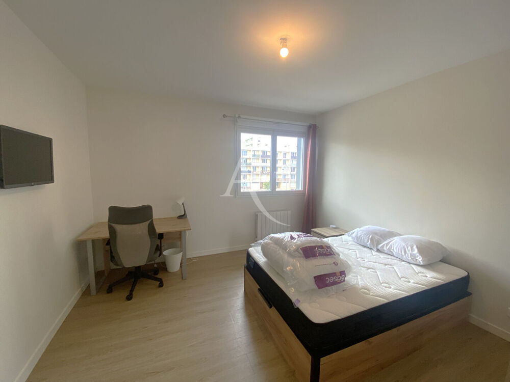 Location Appartement BREST - Grand duplex meubl en colocation Brest