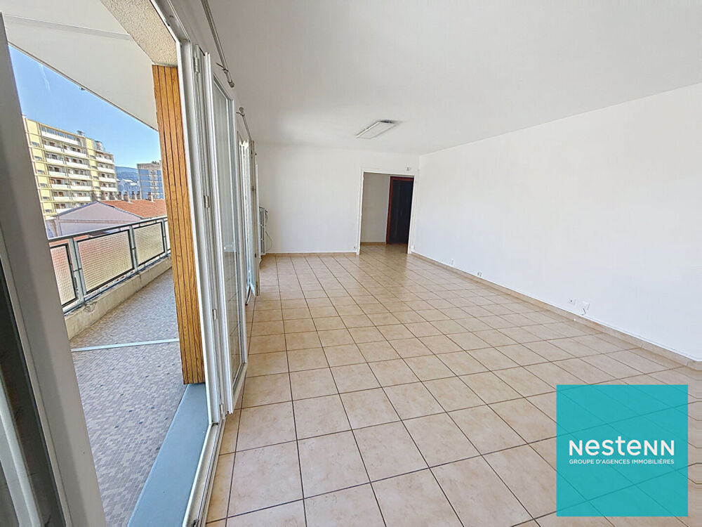 Vente Appartement T4 dernier étage 90 m²  3 chambres  double balcon  grand garage  Bergson calme Saint etienne
