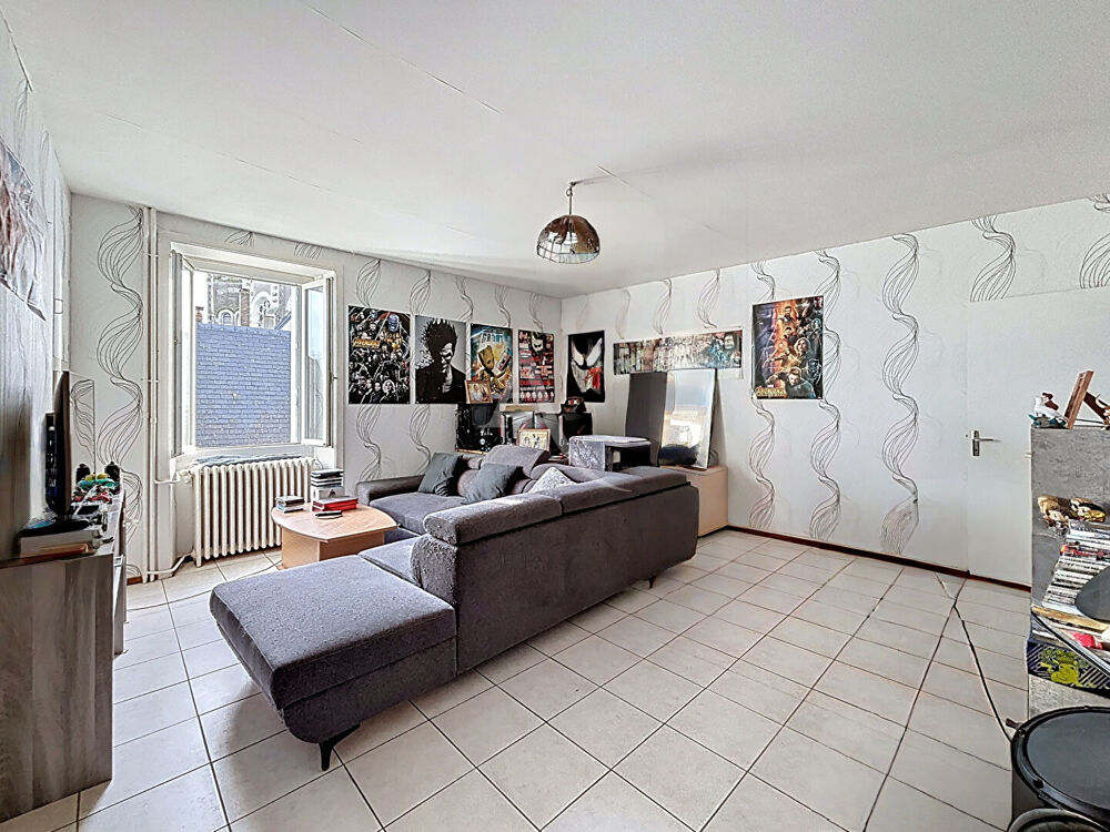 Maison divisée en 2 appartements - Idéal investisseur !