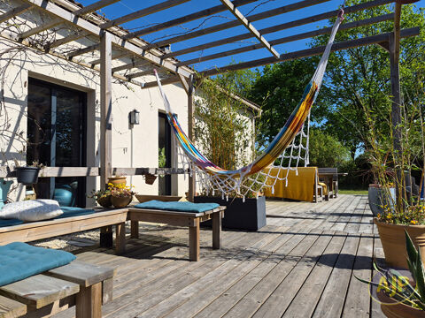   SAINT COLOMBAN Maison - 7 pi�ce(s) - 169 m�